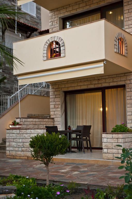 Apartment Seydnaya & Neos Marmaras